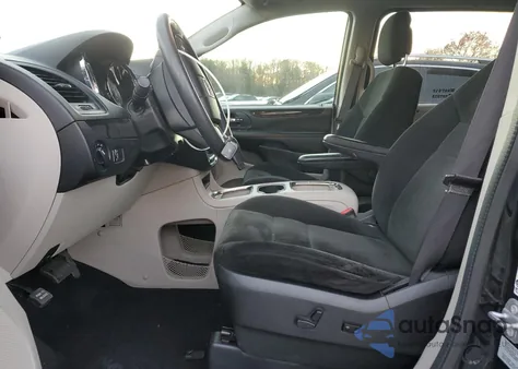 2016 Dodge Grand Caravan Sxt z USA, uszkodzony, nr VIN 2C4RDGCG8GR387667